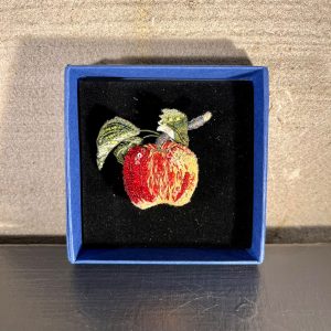 Jasmijnbloembinders - Broche Apple