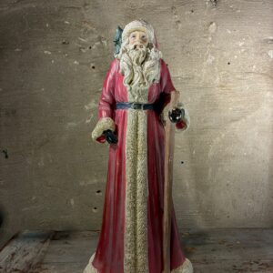 klassieke kerstman in rode mantel
